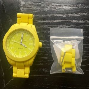 Yellow Toywatch. Very good condition.